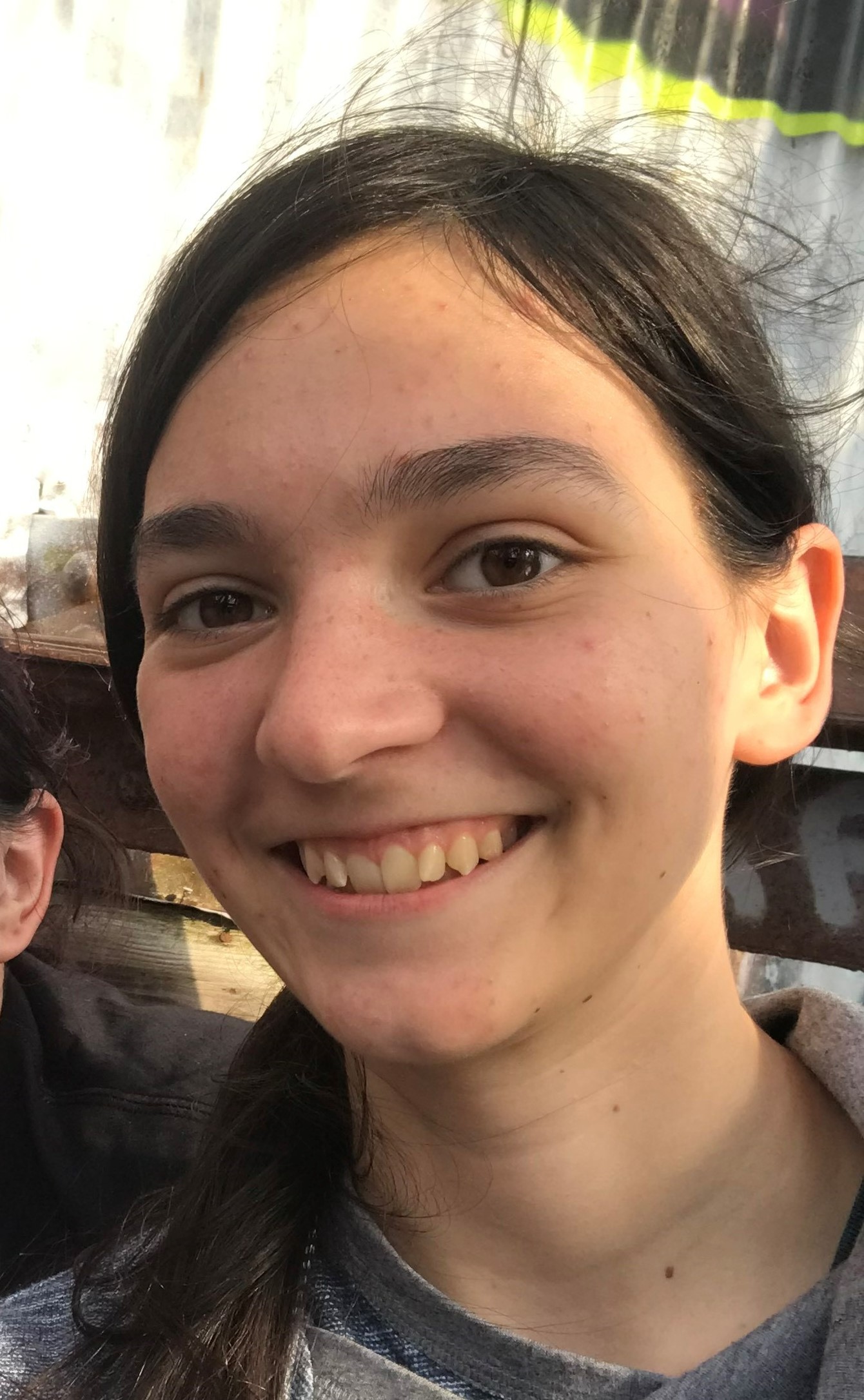 Dakota Makela, alumna